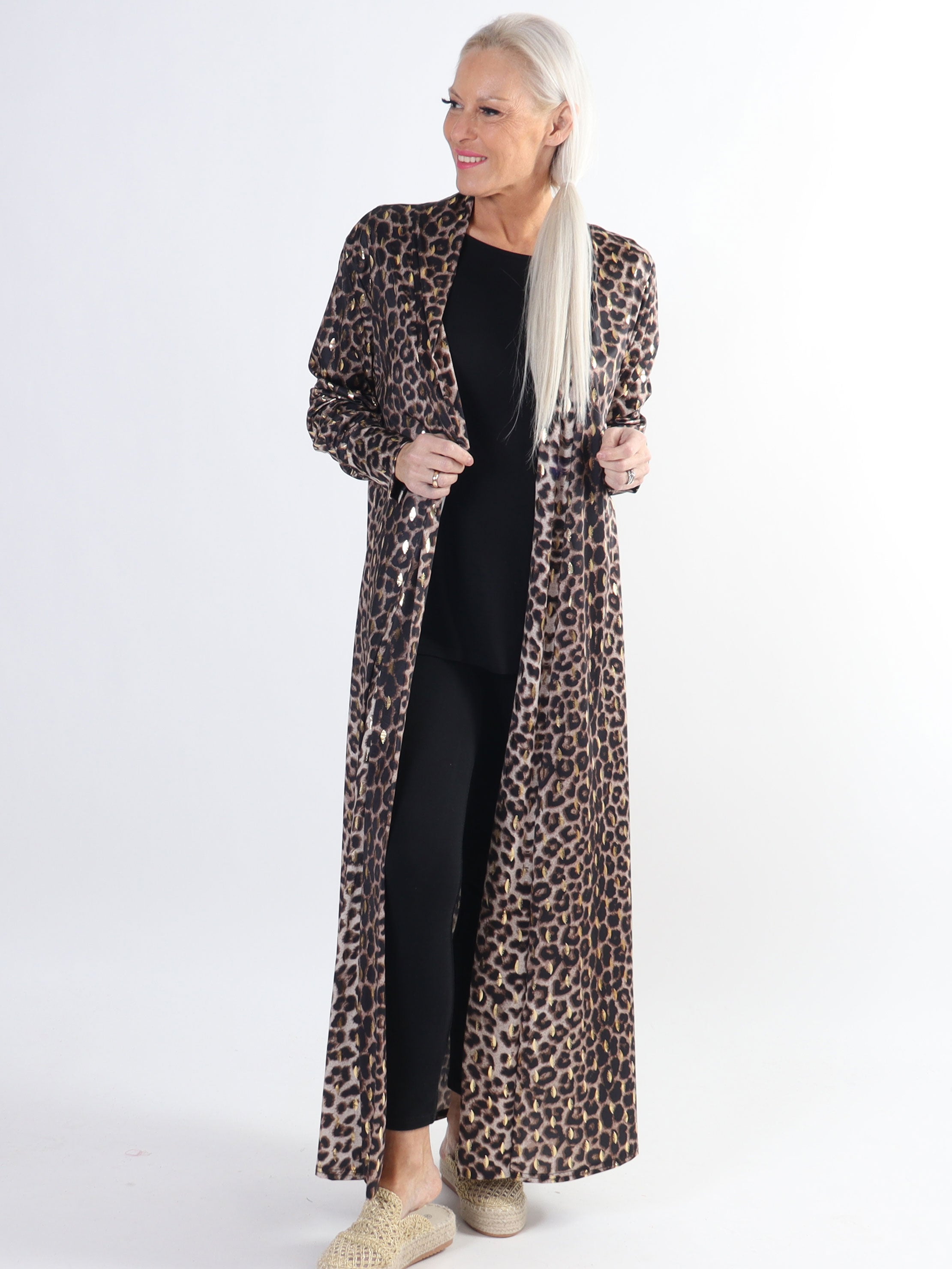 Mikkala Animal - Elastisk plus size cardigan med print
